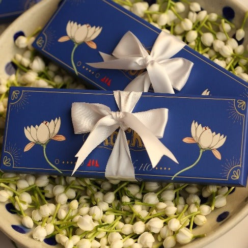 Box of 10 Almond Rocks - The Wedding Edit-2