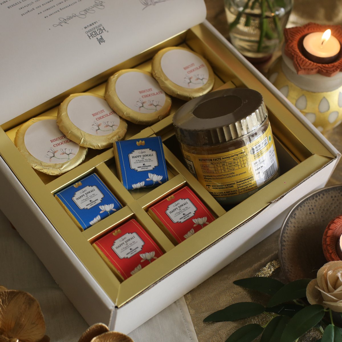 Gold & White Theme Hamper - The Wedding Hamper-3