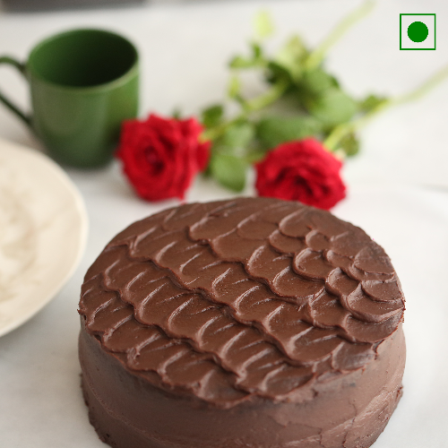 Classic Chocolate Cake - EGGLESS