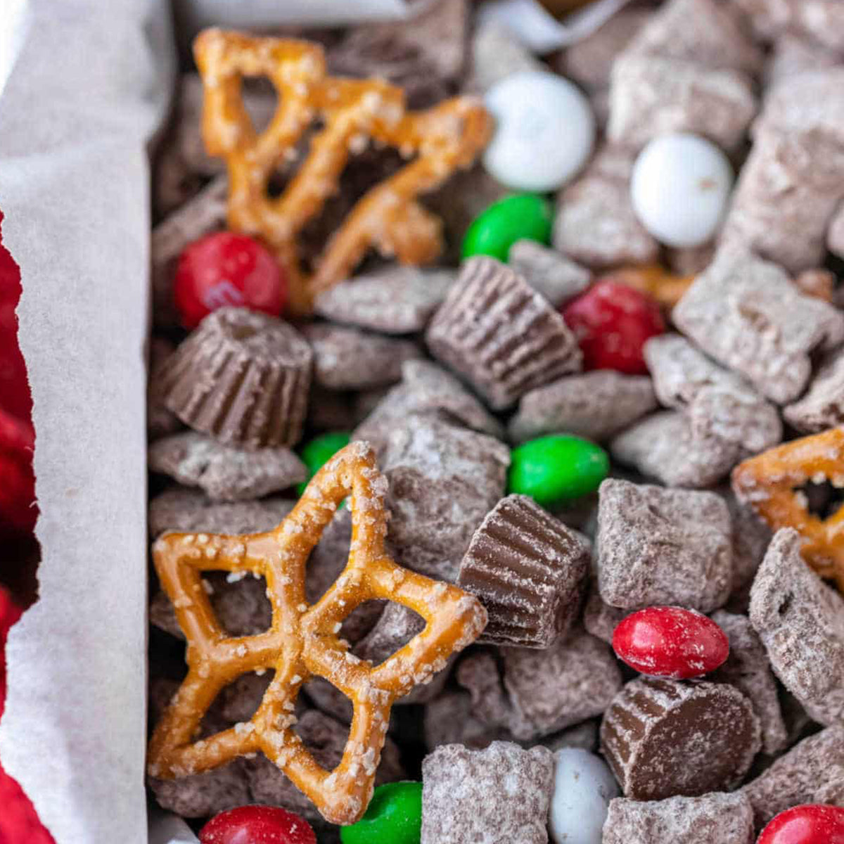 This Reindeer Chow (a seasonal version of Puppy Chow) - A PERFECT PARTY TREAT