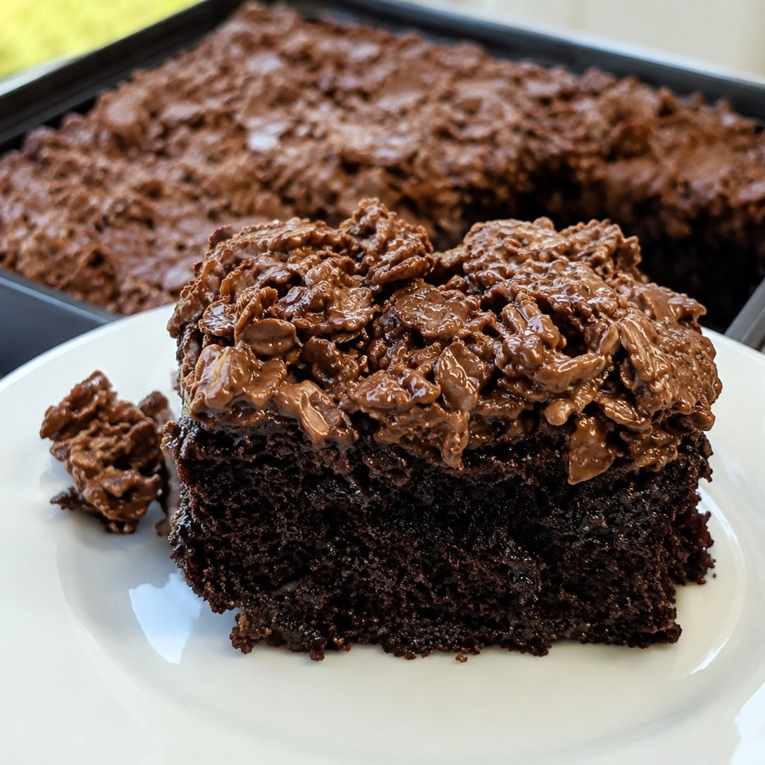 Anuja’s Viral Eggless Chocolate Crunch Cake