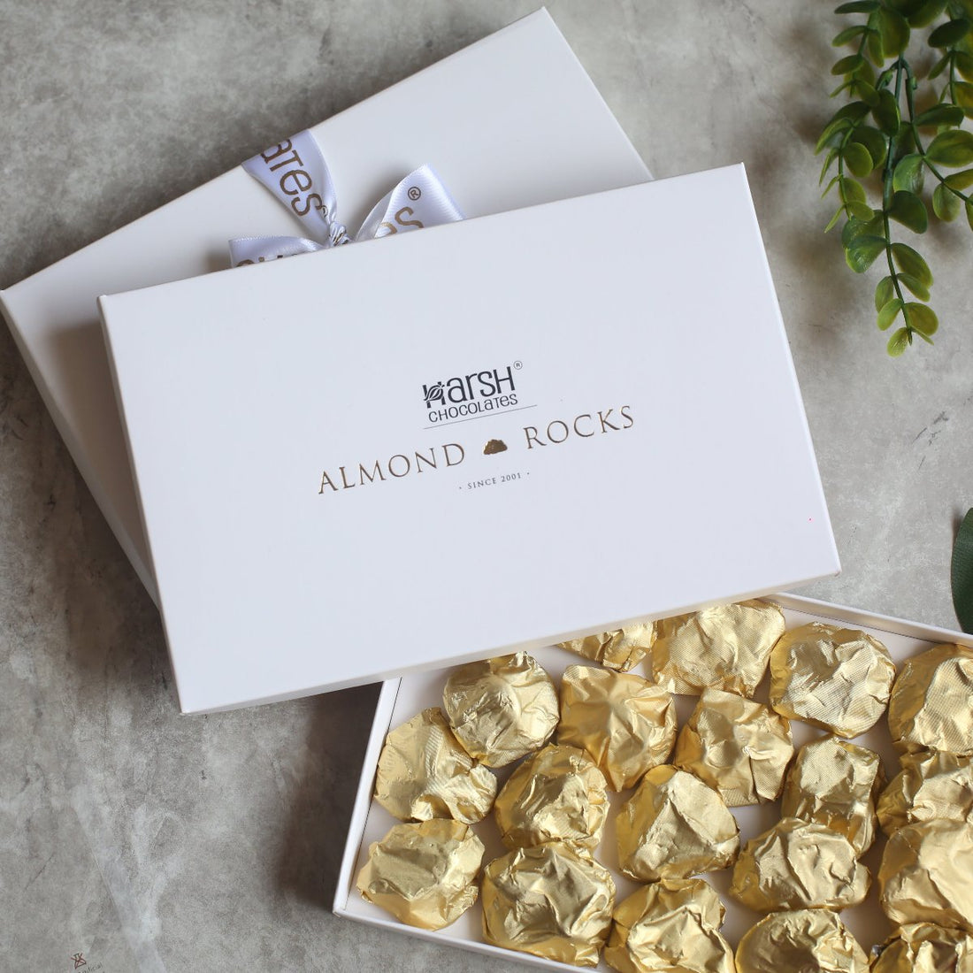 Almond Rocca Gift Box Bestseller Almond Rocks Box of 20 by Harsh Chocolates | PAN India Delivery