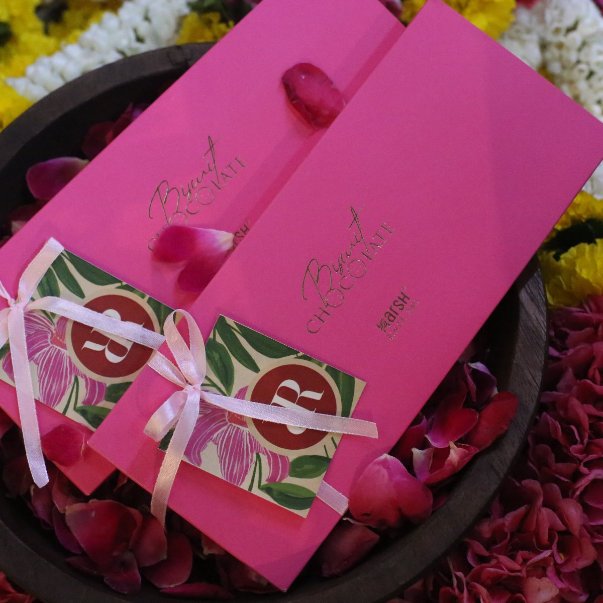 Box of 3 Biscuit Chocolates - Wedding Edit-3