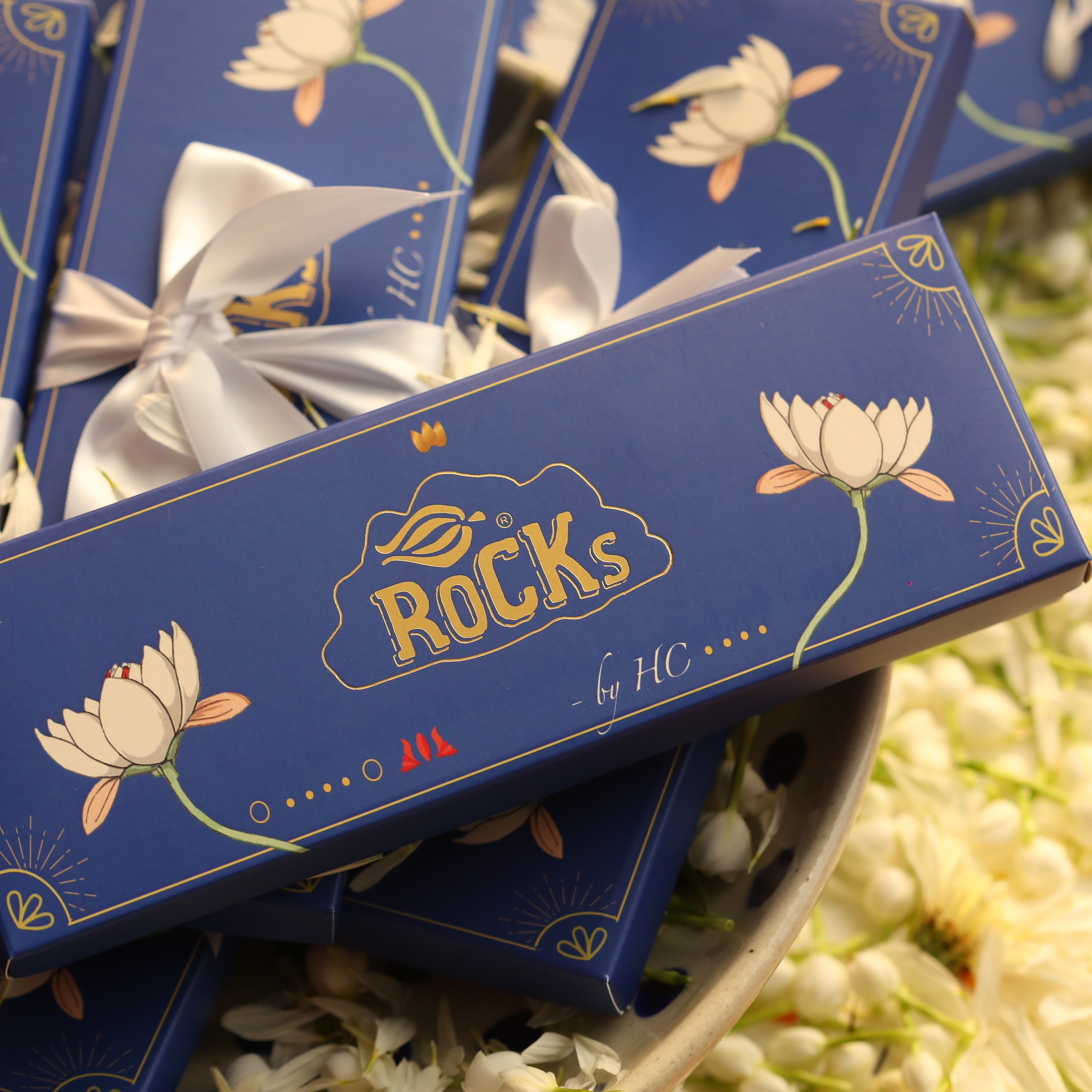 Box of 10 Almond Rocks - The Wedding Edit