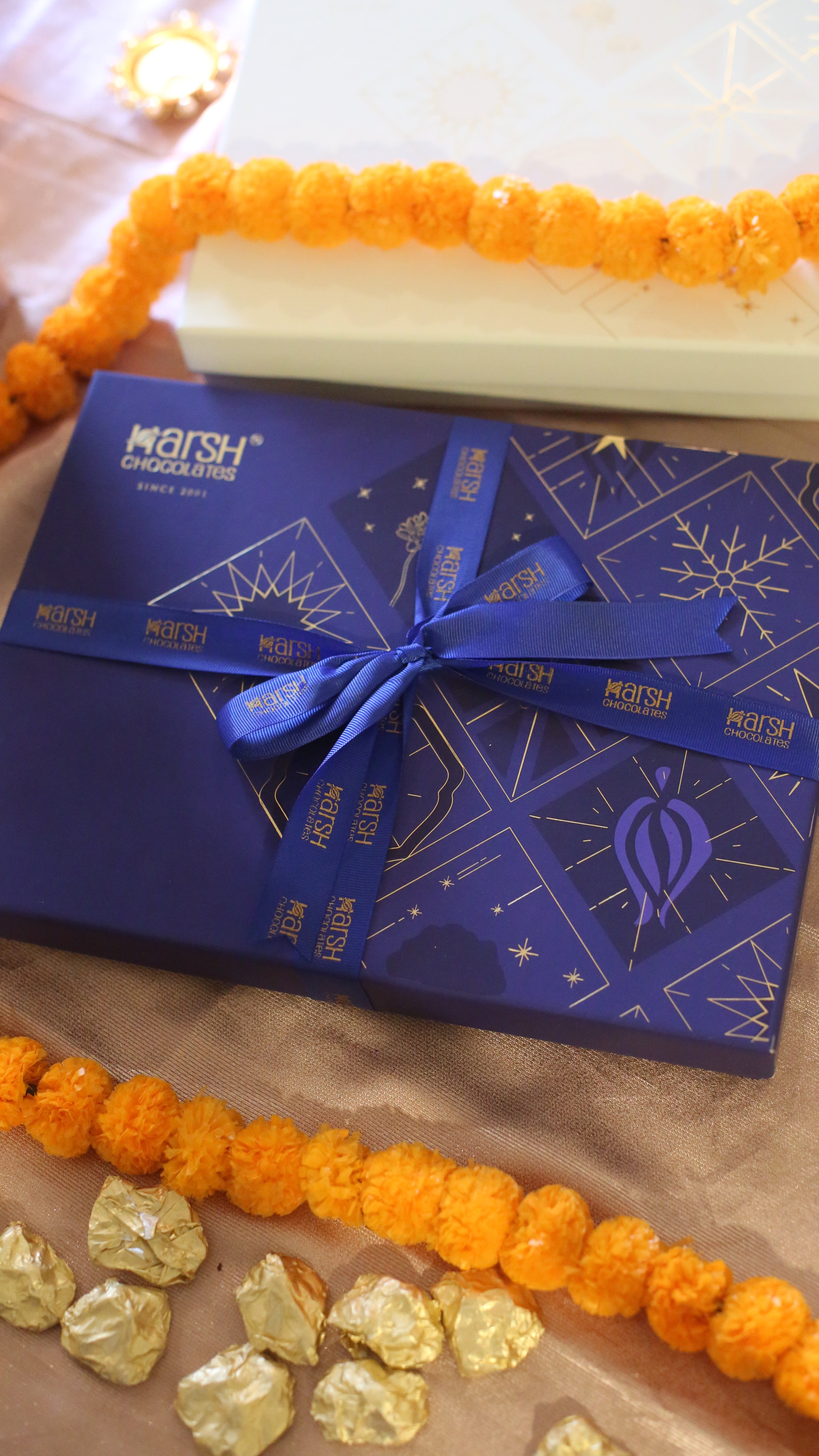 Sapphire Series-Medium Hamper-5