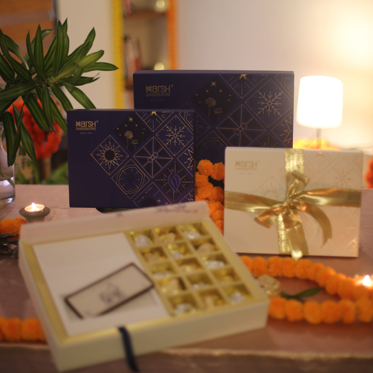 Sapphire Series Big Hamper-1