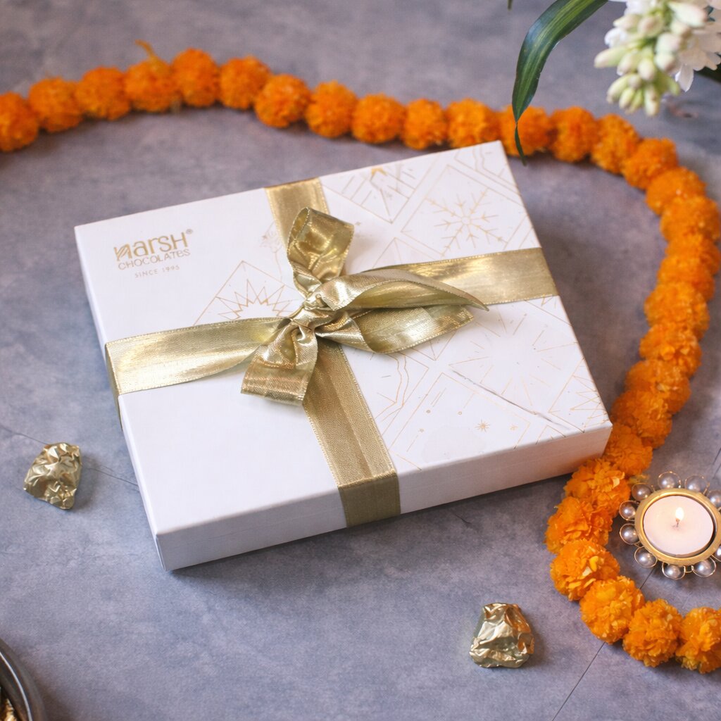 Sapphire Series - Medium Hamper